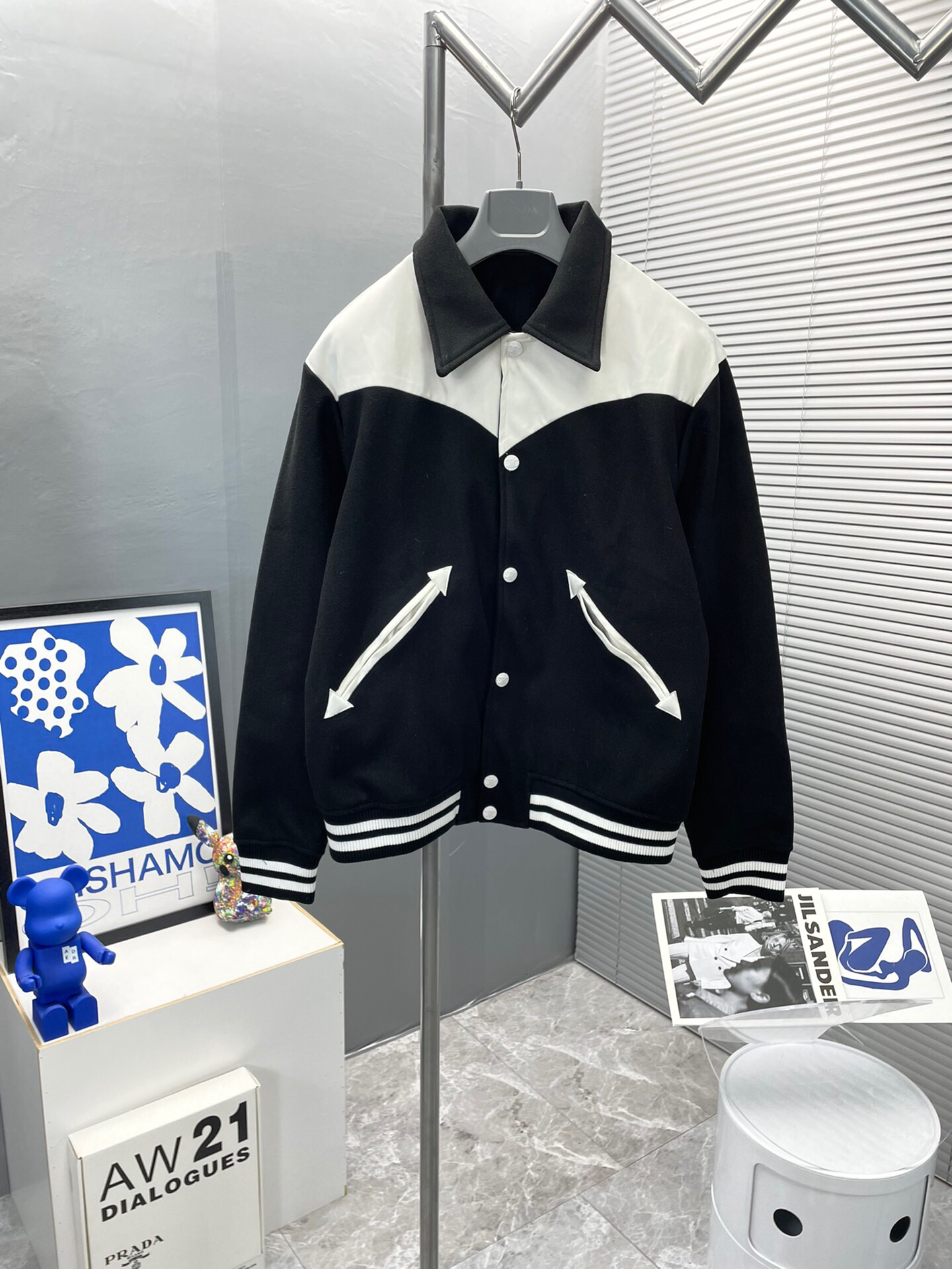 

2021ss spring and summer new high grade cotton shirt Men's hoodie Suit pants Casual Fashion jacket Color stripe print sweatshirt Size: s-xxxl Color: black white 704