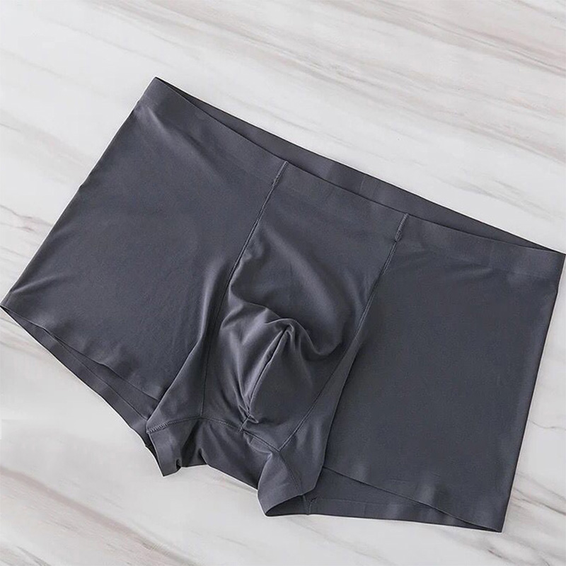 

No. 2033 Men High Quality Fashion Ice Silk Boxer Breathable Comfortable Underpants ~XL, Black;white