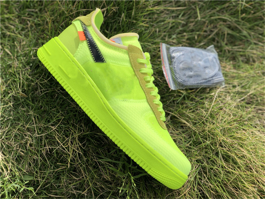

2021 MCA Air Authentic Low 1 University Blue 07 Volt White Off Black Men Women Outdoor Shoes Sports Sneakers Forces With box