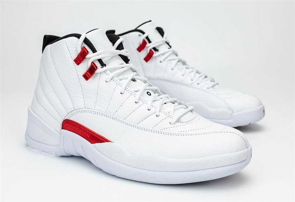 

2021 Authentic 12 Twist White University Red Black Shoes Real Carbon Fiber Men Women Outdoor Sports Sneakers with Original Box Ct8013-106