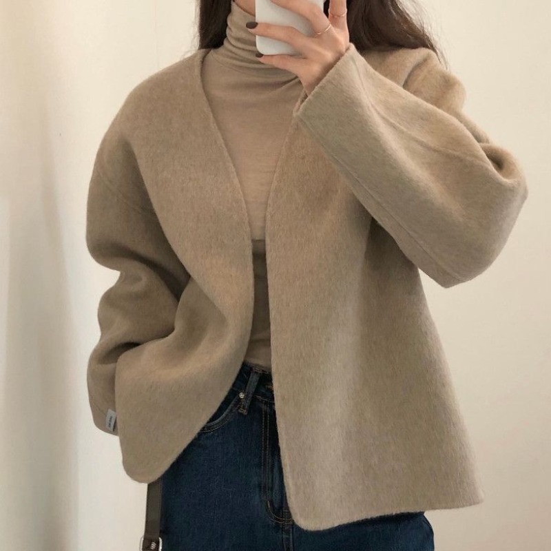 Mélange de laine Tempérament coréen mode automne hiver V couche à manches longues en laine blanche manteau femme ceinture fashion veste épaisse s