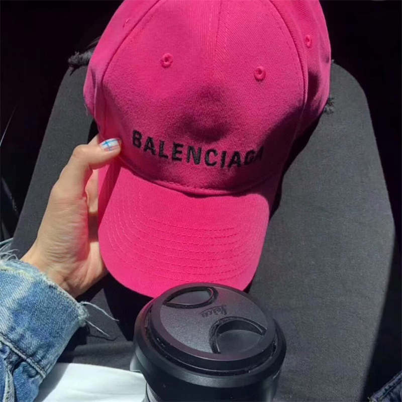 

popular Hats men and women European and American fashion brand embroidery caps wild net celebrities with letters of the same paragraph sun hat sports baseball cap, Black