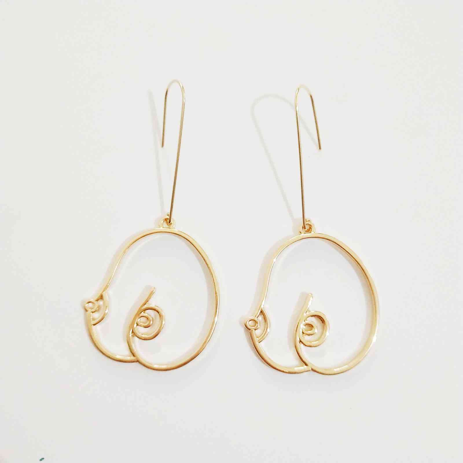 

10 pair /lot fashion jewelry metal outline aesthetic women breast boobs earrings