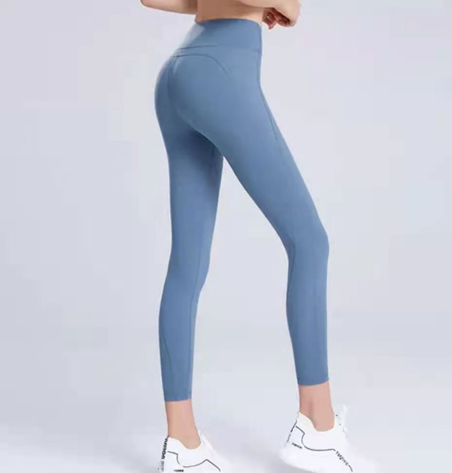 

New nude yoga pants women's buttock lifting without embarrassment line Lu high waist fitness tight Capris145456