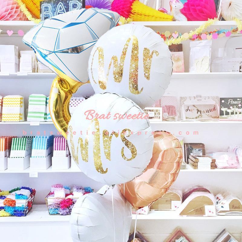 

Party Decoration 18inch Mr Mrs Balloon Mariage LOVE Foil Balloons Bride Bachelorette Supplies Air Globos Wedding Decorations