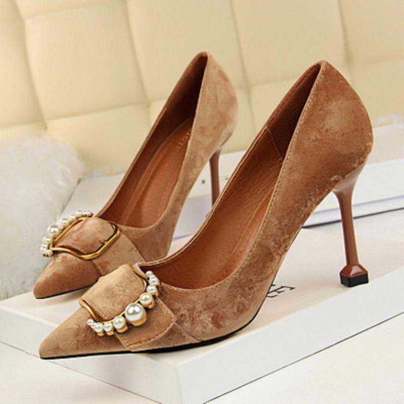 

Dress Shoes Spring And Autumn Ladies Fashion High Heels Suede Metal Pearl Belt Buckle Baotou Pointed Women's Korean Version, Black