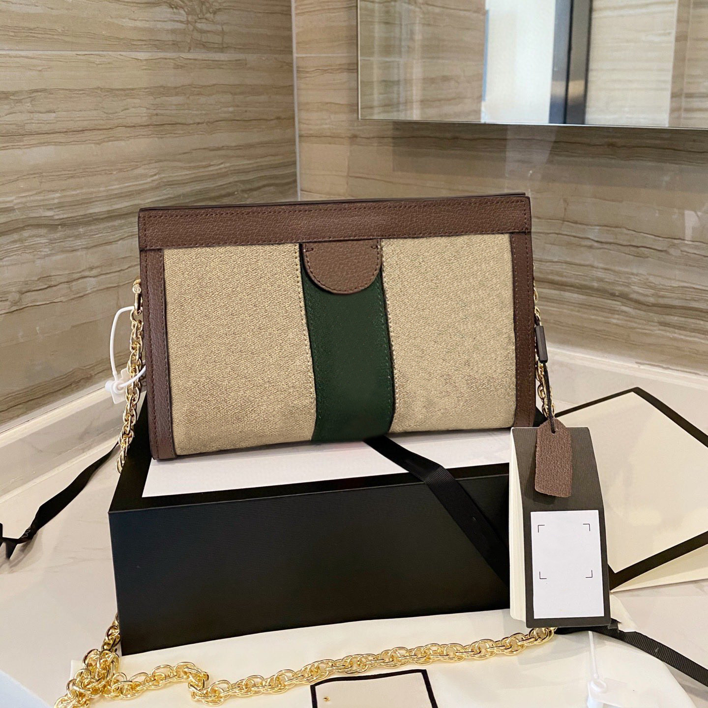 

Women Designers Handbags Shoulder Bags Classic Series Luxurys Bucket Clutch Purses Flap Wallets Totes Pocket Crossbody Bag 2021 Newtest, Box(not sale separately)