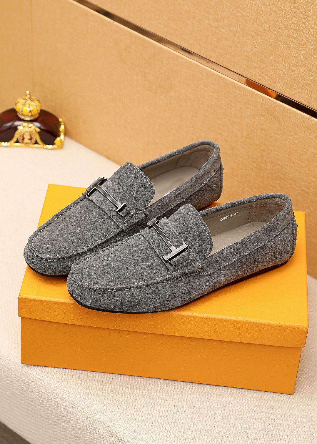 

Luxury Brand T0ds Mens Loafers Shoes Gommino Driving Dress Casual Shoe Flat Heel Genuine Suede Leather Office Walk Size 38-45, With brand logo