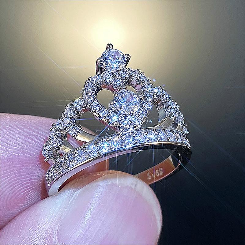 

Wedding Rings Visisap Luxury White Gold Color Women's Crown Full Stone Zircon For Lady Ring Gifts Jewelry Wholesale F389