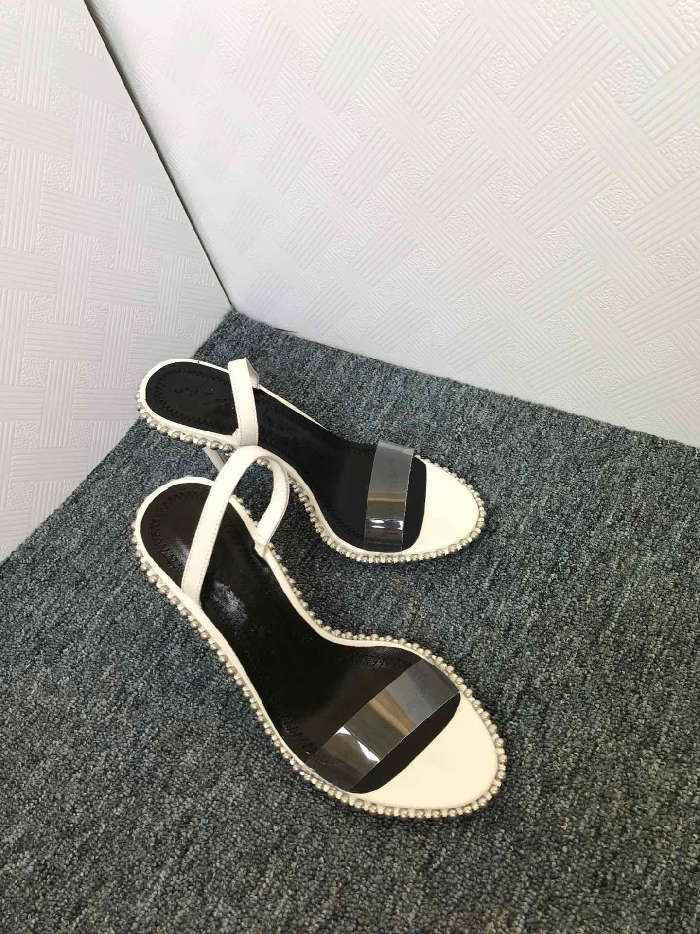 

2021 new top agrade rhinestone real leather studded sling back temperament sandals sandals nova high heels size 34 to 40, Black style b