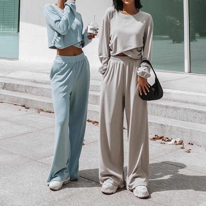 

2021 Women's Autumn and Winter New Fashion Sports and Leisure Sweater Suit Two-piece Suit, Gray