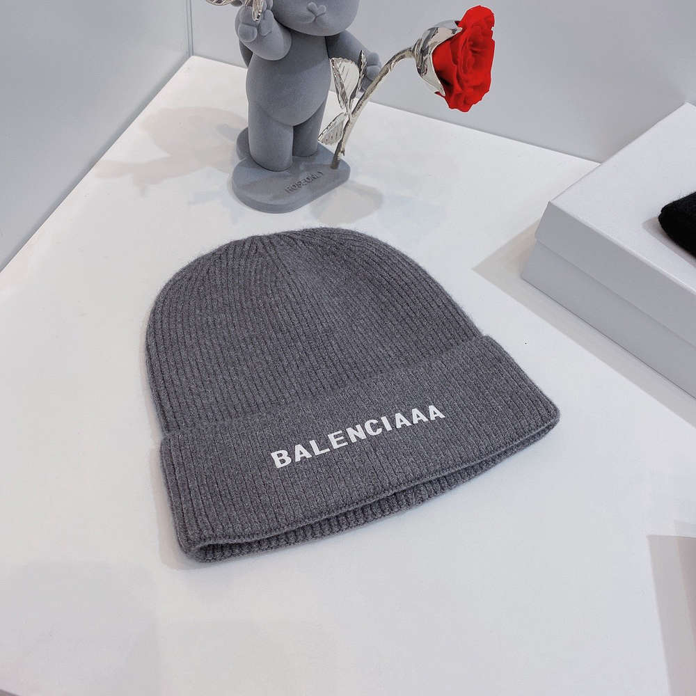 

Hat Home B correct letter ~ 21 autumn and winter Paris station knitted wool women's fashion personality sweet, Black