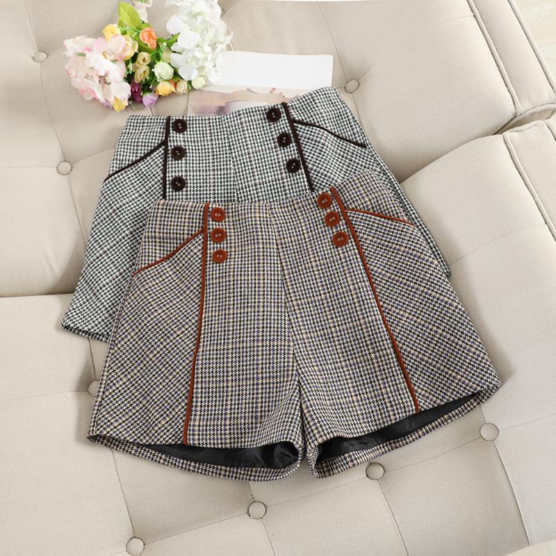 

Women' Shorts Woolen Female Autumn And Winter High Waist Wide Leg Pants Retro Plaid Line Short Outside Wearing Boots, Black