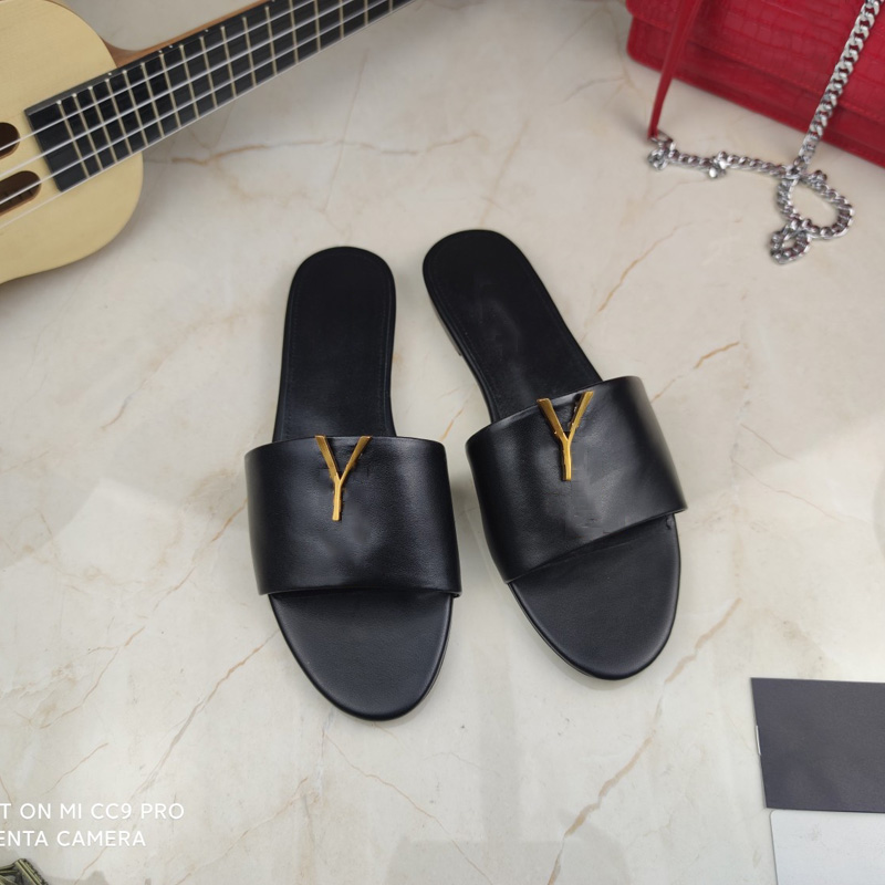 

2021 new fashion temperament ladies flat slippers fashion soft and comfortable leather women flat sandals size 35-42, Black