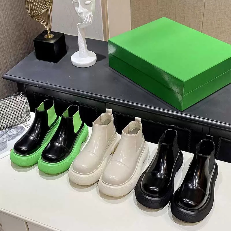 

Design slide premium womens shoes leather fashion Martin boots round head flat heel thick soled womens shoes Knight Chelsea womens boots short boots, Extra laces