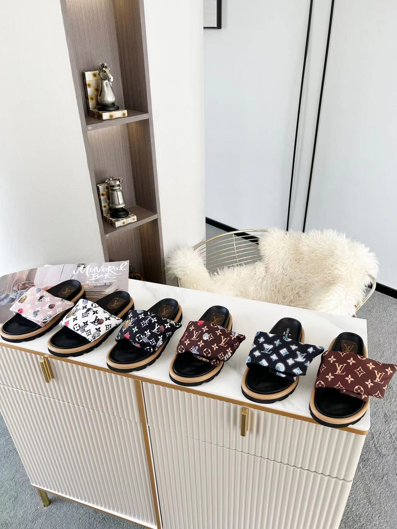 Women slippers Sports Socks Pool Pillow Rubber Solid Jelly Shoes Fashion Holiday beach Summer Slides slip-on ladise Sexy scandals outdoorshoes S0-image-755699045