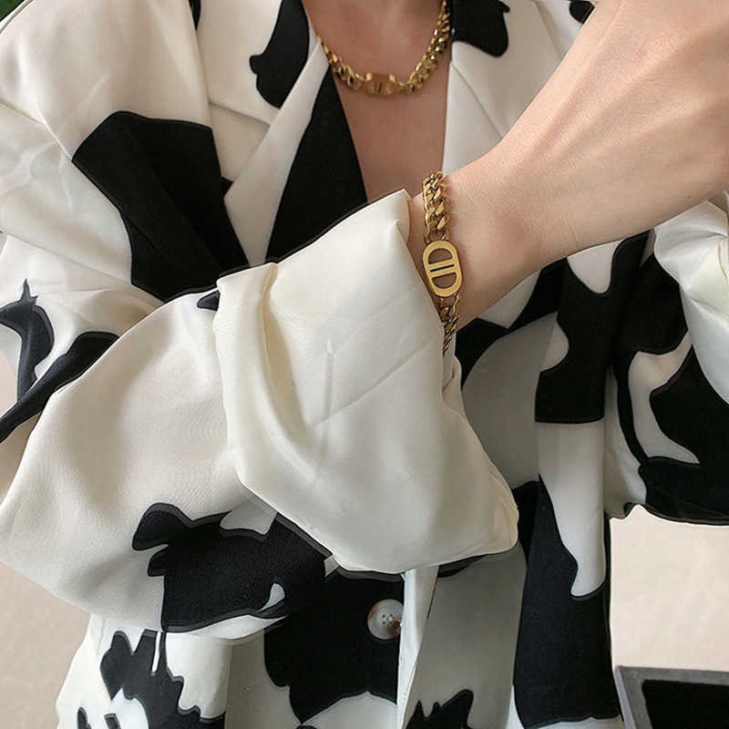 

Punk Hip Hop StainlSteel Necklaces for Women Pig Nose Chains Necklace Letter Necklace Thick Chain Choker Necklace Jewelry X0707