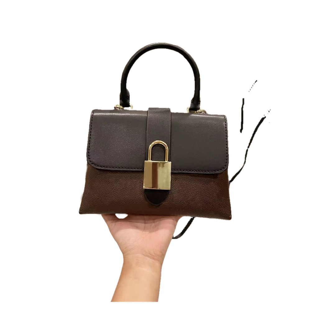 

Genuine Leather LOCKY presbyopia Totes lock postman bag cowhide Original style High Quality portable female handbag Shoulder Bags handbags Toron handle 6 colors, Supplementary price