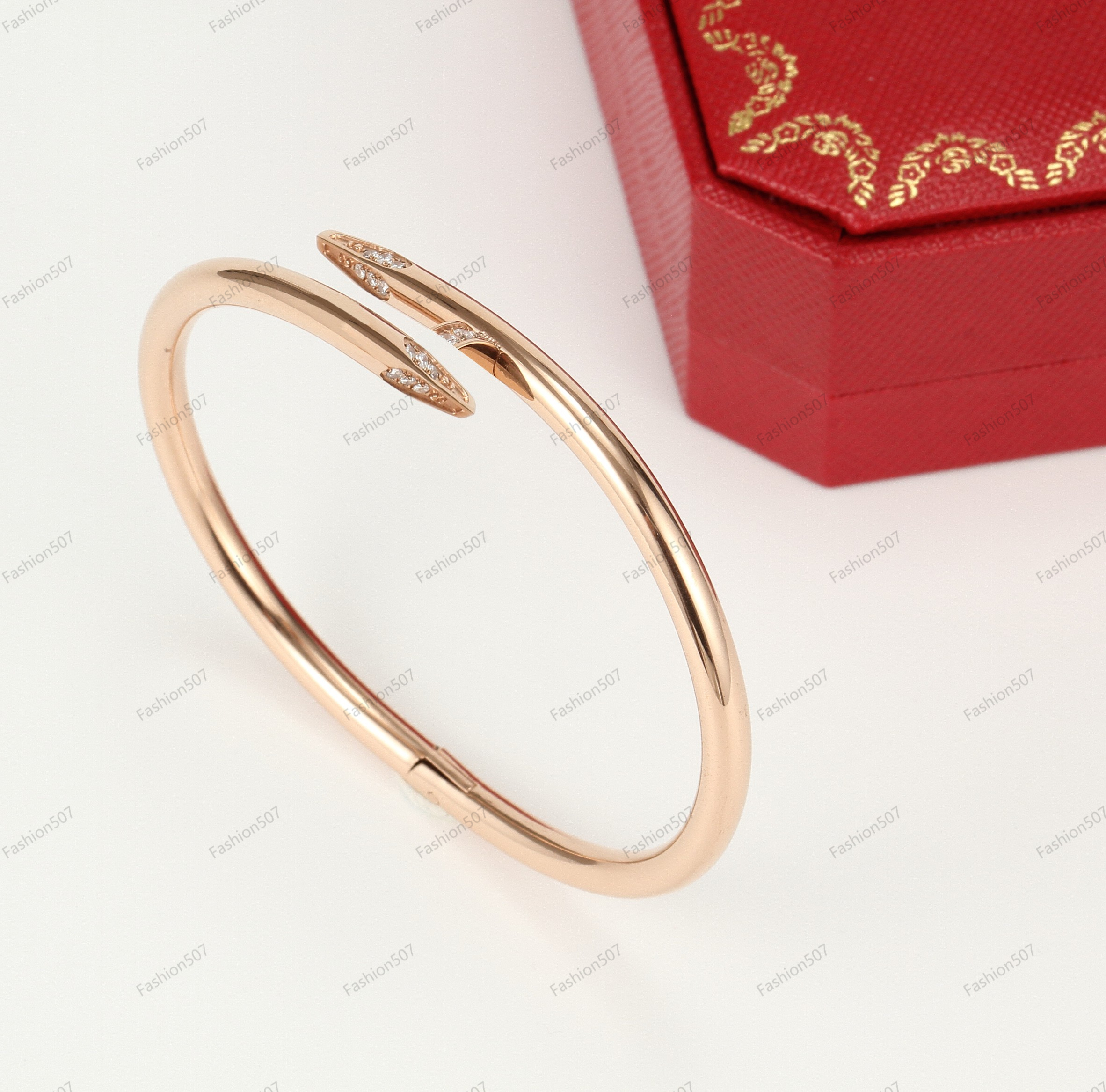 

fashion jewelry designer bangle men luxury charm snap bracelet stainless customize trend wholesale steel titanium gold plated christmas gift diamond bangles