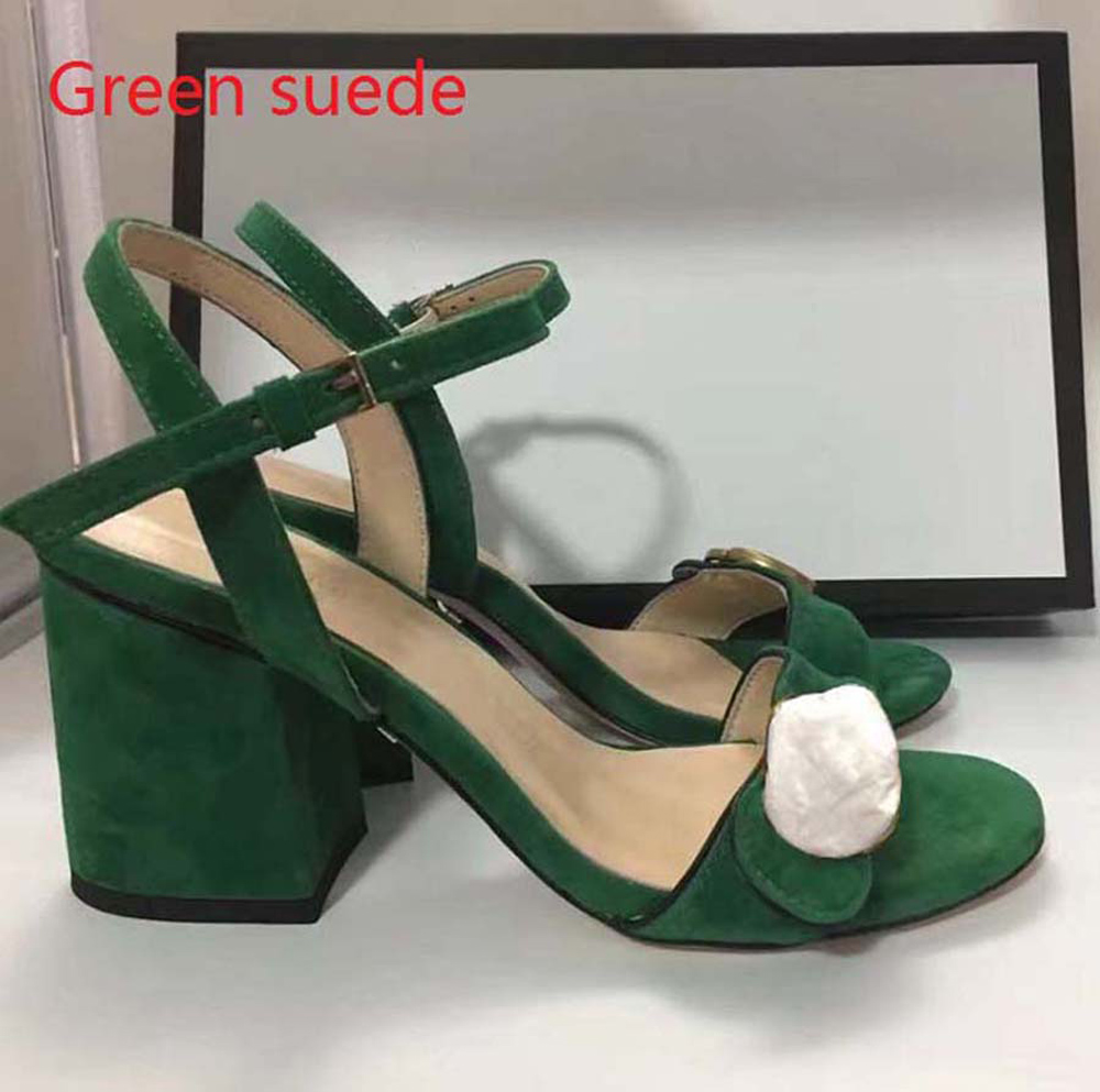 

Classics Women shoes Sandals fashion Beach Thick bottom slippers Alphabet lady Sandal Leather High heel shoe slides shoe02 015, Box