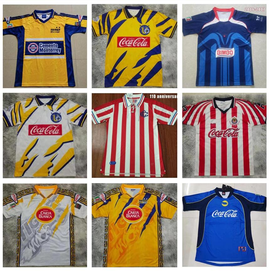

liga mx 2021 Tigres UNAM Retro Soccer Jerseys GIGNAC 21 22 Chivas Guadalajara O.PERALTA GIOVANI Football Shirts