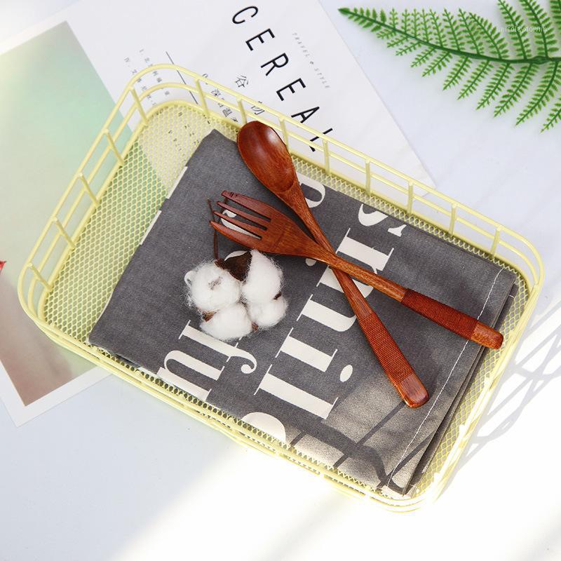 

Storage Baskets Basket Nordic Iron Art Sundries Box Desktop Girl Heart Grid Dormitory Rack