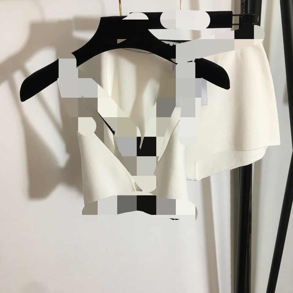 

611 2021 Minlan Style Spring Summer Brand Same Style Two Pieces Sets Sweater Pants Black White Empire Short Sleeve High Quality meiyi