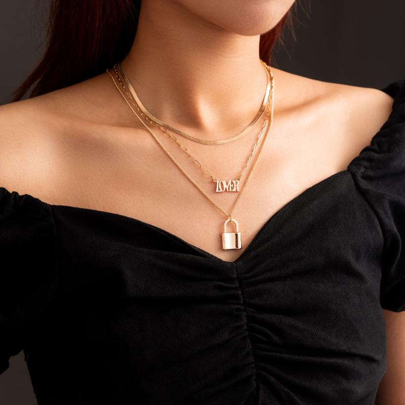

Chokers Wholesale Fashion Necklace Jewelry Simple Retro Geometric Lock Pendant DIY Trendy Letter Lover For Women