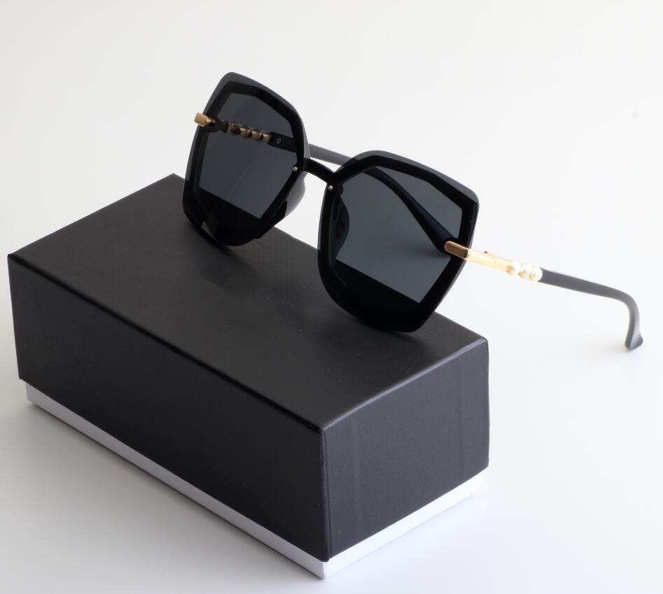 

21SS Polaroid Sunglasses Women Outdoor Sports Outings High Quality Men's Glasses 5 Color Selection with Box and All Accessories