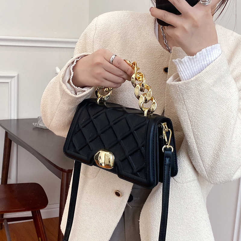 

women's new 2021 Lingge simple and fashionable Single Shoulder Messenger Bag advanced feeling multifunctional underarm bag, Red