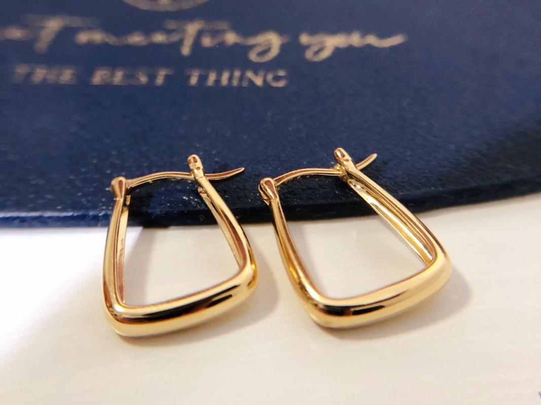 

Hoop & Huggie Ins Style Really 18K Gold French Simple Trapezoidal Earrings Retro Ear Generous Senior Yellow Noble Elegant Versatile