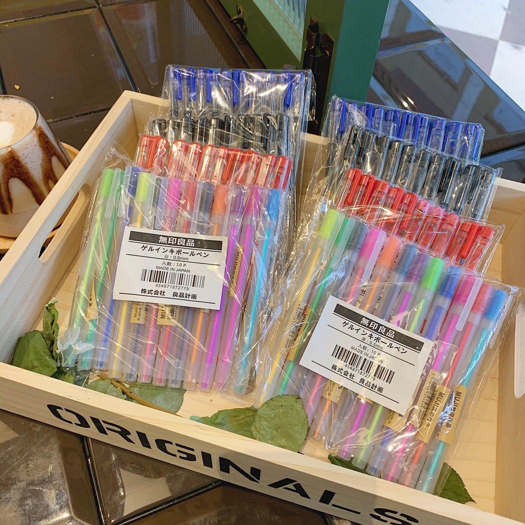 

10 Muji Pack Transparent Frosted Stationery Water Color Pen Neutral 0.5mm Office Student Examination