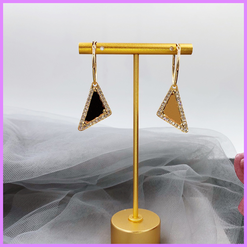 

Fashion Lady Earrings Designer Women Earrings Luxury Designers Jewelry With Box Mens Triangle Earrings Gold Color Street D218095F