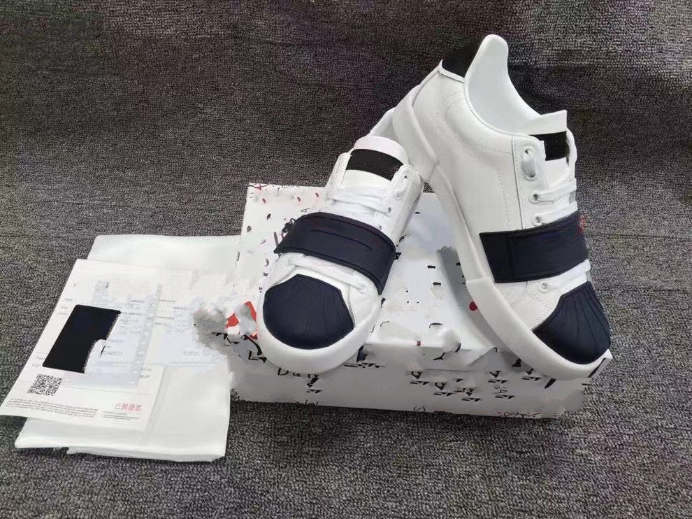 

Valentin 2021 High quality sale Fashion Casual speed women chaussette luxurys design luxe sneakers socks shoes 8 colors size 38-46 ,kl001