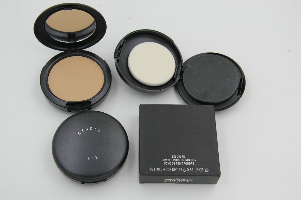 

Face Powder Makeup Plus Foundation Pressed Matte Natural Make Up Facial Powders Easy to Wear 15g, Mixed color