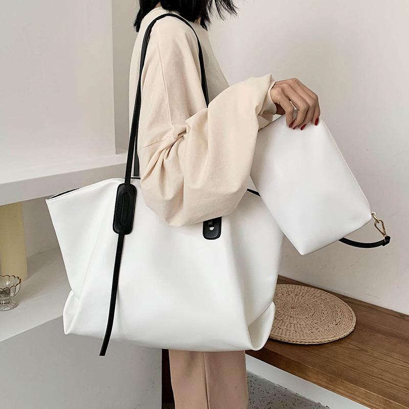 

South Korean version of large capacity bag for women's bag 2021 fashion new fashion single shoulder versatile tote for, Black