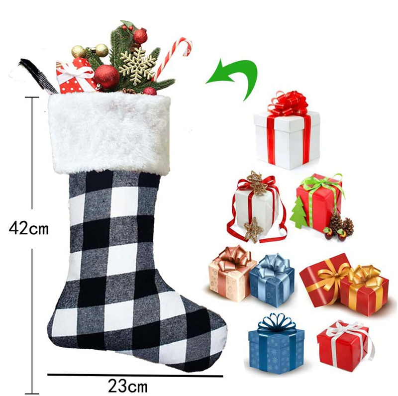 

Christmas Gift Bag Christmas Door Hanging Ornaments Plaid Christmas Stocking Gift Bag