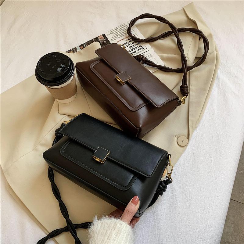 

Simple texture small bag women's bag fashion 2021 autumn/winter new net red one-shoulder hundred sloping small square