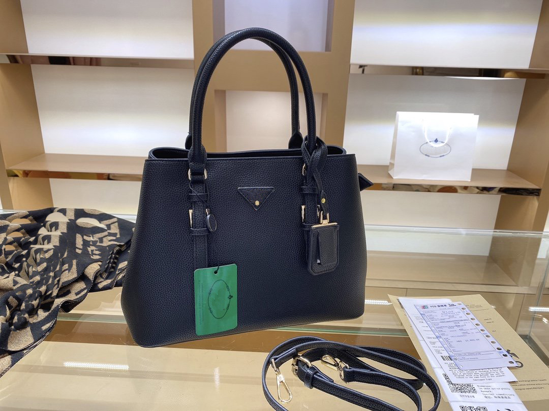 

20FW New Handbag High-quality Designer Lady Built-in Compartment Shoulder Bag Fashionable with Lychee Pattern Shoulder Bag WF2012013