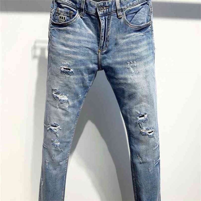 

European style dsq Italy brand men jeans pants Men Slim biker denim straight trousers hole blue Pants slim for 210723, D21