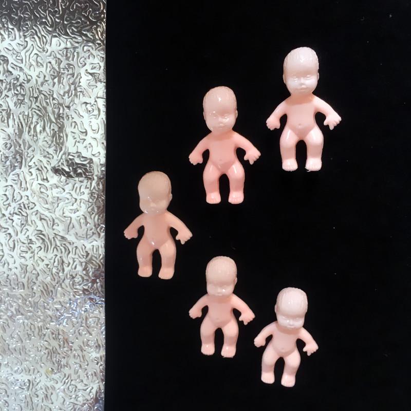 

Stud 1Pair Creative Handmade Little Baby Antique Doll Earrings Girl's Trendy Fashion Cute Child Resin Ear Studs For Women E634