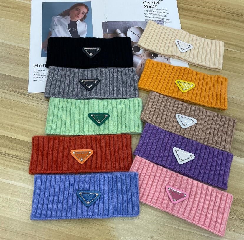 

2022 Korean version of the simple letter Headbands catwalk wild retro stretch wide brim beam headdress female high quality fast delivery
