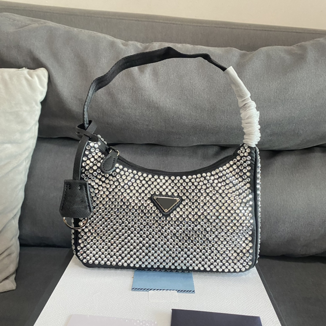 

2022 Upgraded Women Designer Handbags Latest Diamond Shouler Bag Bling Tote Luxurys Brand 2000-editon Lady Designers Purses Nylon Shiny High