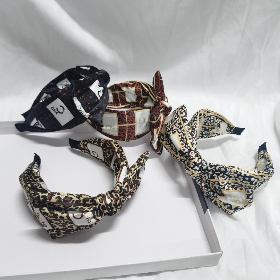 

Girl Women Wide Edge Luxury Brand Designer Letters Printing Headbands Mixed Color Pure Cotton Hair Hoop Middle Cross Knotted Bowknot Outdoor, Black;brown