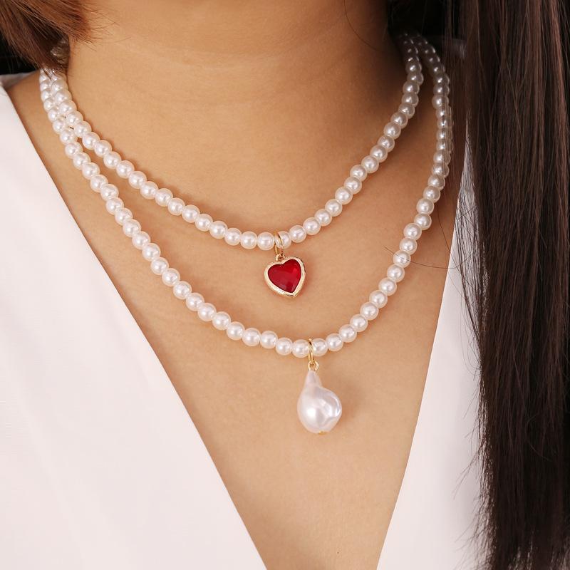 

Chains Vintage Multi Layered Necklace For Women Bohemian Red Heart White Pearls Pendant Chain Collar Jewelry Vacation Accessories Gift, Silver