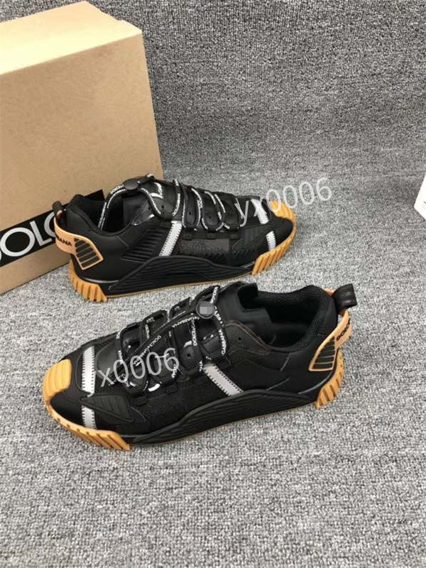 

2021 Mens Triple S Shoes Sneaker Womens Paris Black White Letter Colorful Blue Bright Red Rice Ash Grey Green Pink Silvery Retro Ladies wlgc200807, Choose the color