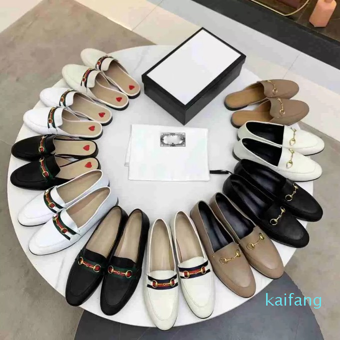 

Designer Princetown Men Women Slippers Loafers Genuine Leather Cowhide Sandals Casual Shoes Metal Buckle Lace Velvet Lazy Dupe Slipper