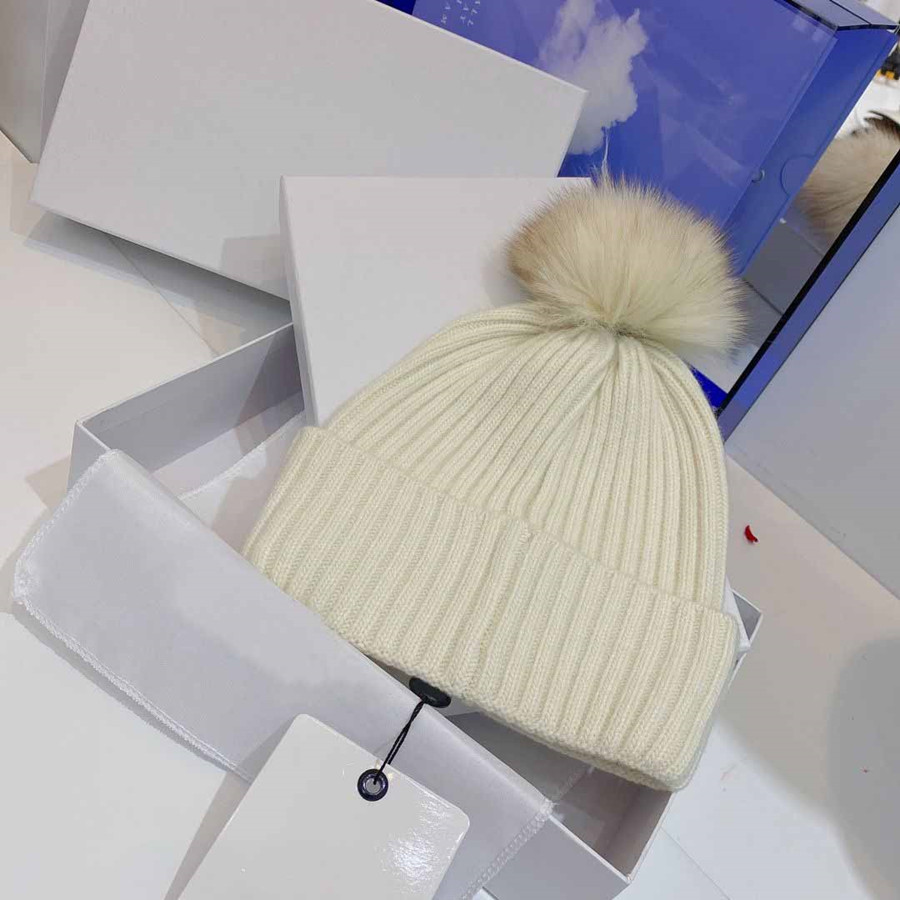 Hat Boxes Packing Convenient Gift Giving Empty Carton Just A Box Not the Hat Top Quality