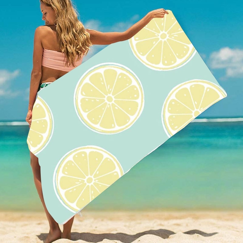 

Beach style Hooded Bath Towel Cape lengthened gift towel, Random pattern