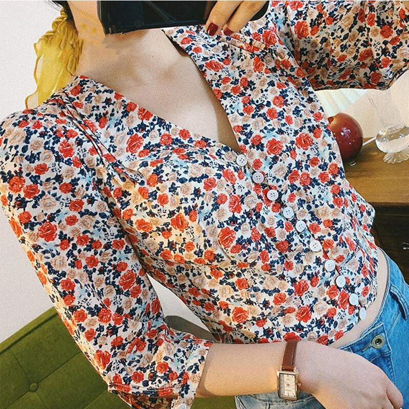

2021 France Retro Pleated Puff Sleeve Red Rose Floral Print Shirt Elegant Single-breasted buttons Slim Waist Women Blouse, White